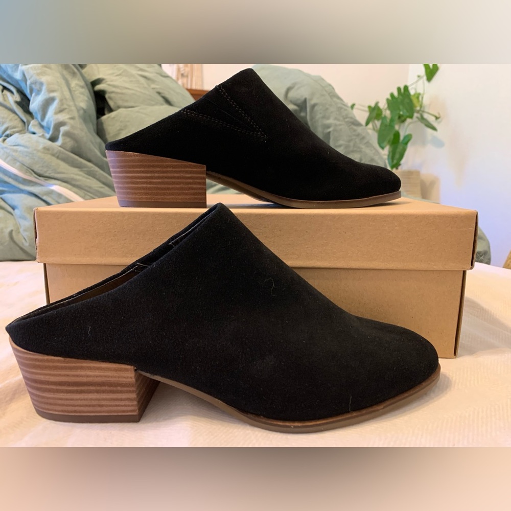 NWT - LUCKY BRAND GLENNIE - SIZE 7 - BLK